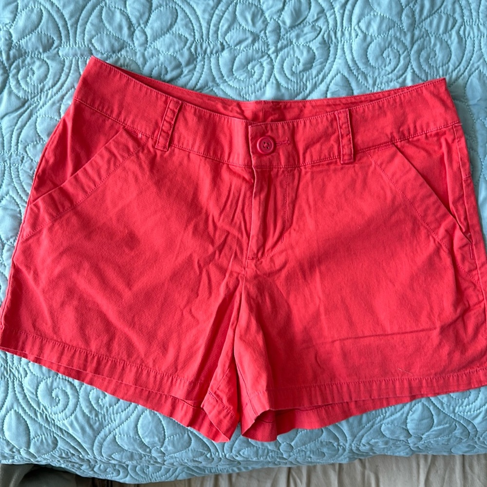 Women’s. Columbia cotton shorts Size 8.  Orange